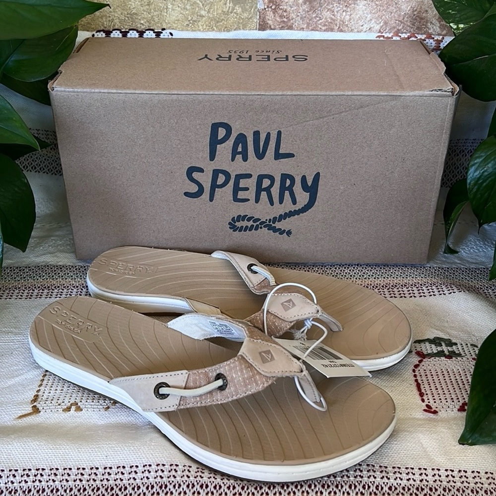 NEW Paul Sperry Women’s Tan Seabrook Leather Thong Sandals, Size 8 — New In Box